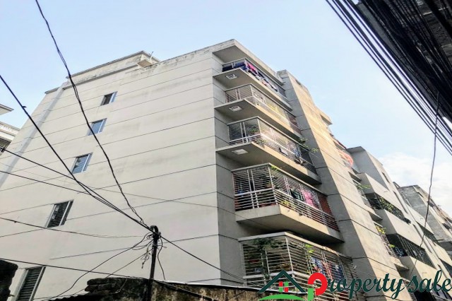 Luxurious Apartment Building For Sale at Mohammadpur, Dhaka!