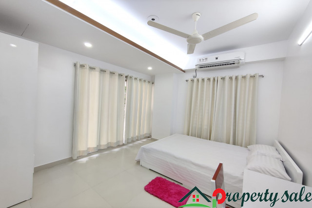 Two Bed Furnished Apartments For Rent in Bashundhara R/A