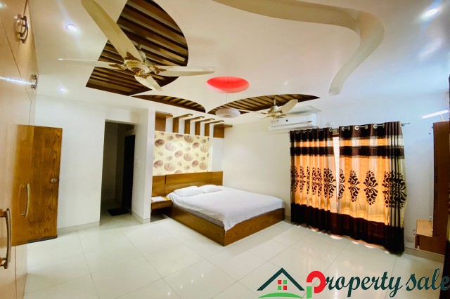 Furnished 4-Bed in Bashundhara – Ideal for Expats & Families.
