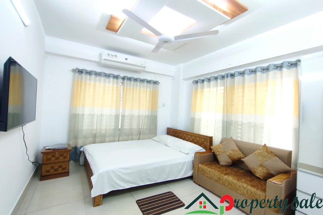 Furnished 1 BHK Apartment Rent in Bashundhara R/A