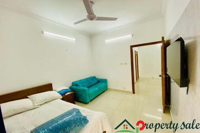 Elegant Furnished 3-Bedroom Flat Rent in Bashundhara R/A,Dhaka