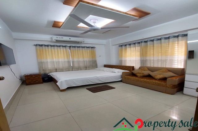 Premium Furnished 1BHK Apartment Rent in Bashundhara R/A