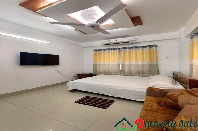 Fully-Furnished 1-Bedroom Apartment Rent in Bashundhara R/A,Dhaka