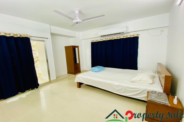 Elegant Modern 2-Bedroom Flat Rent in Bashundhara R/A,Dhaka