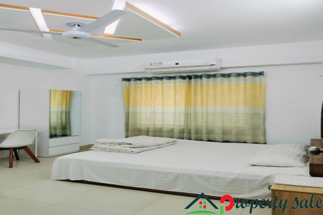 Elegant Modern 2-Bedroom Flat Rent in Bashundhara R/A,Dhaka